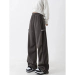 Y2K Inspiriert: Schwarz-Weiße Gestreifte Baggy-Sweatpants