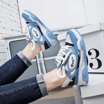 Stylische E-Girl Sneaker in Blau mit dicker Sohle