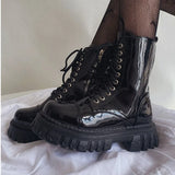 Gothic Biker Combat Boots für Damen Elegante Kurzschuhe im glänzenden Schwarz