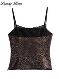 Leoparden Crop-Top mit Spitze – Verführerischer E-Girl Look