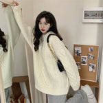 Gemütlicher koreanischen Pullover in Creme