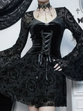 Gothic Ruffle Mini Kleid mit V-Ausschnit