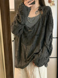 Oversized Gothic T-Shirt mit Lochdesign und Kette Zweiteiliges Set